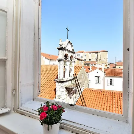 Luna Appartement *